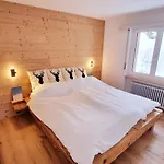Hollandia 26 * Riederalp